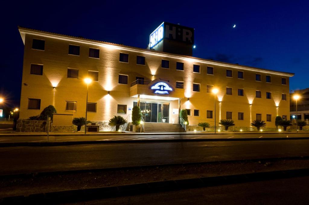 Torrijos Hotel Cheste Exterior photo